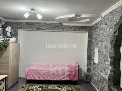 1-комнатная квартира, 32 м², 3/4 этаж, мкр Салтанат 29А за 7.3 млн 〒 в Таразе