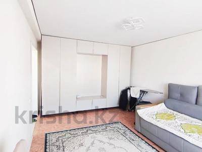 1-бөлмелі пәтер · 36 м² · 3/5 қабат, Мкр Коктем 16, бағасы: 17.5 млн ₸ в Талдыкоргане, мкр Коктем