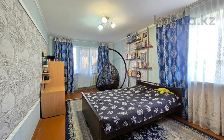 3-бөлмелі пәтер · 62 м² · 4/5 қабат, 4-й мкр., бағасы: 12 млн ₸ в Темиртау — фото 4