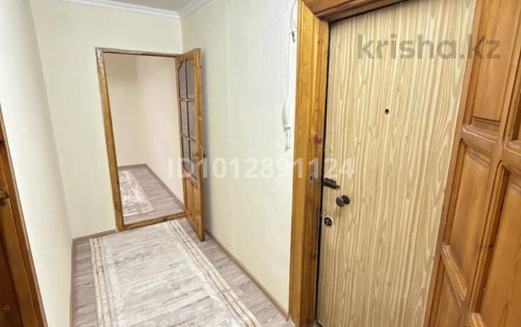 2-бөлмелі пәтер · 50 м² · 2/5 қабат, мкр Восток, бағасы: 150 000 ₸ в Шымкенте, Аль-Фарабийский р-н — фото 2