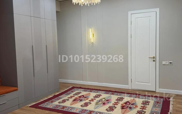 3-бөлмелі пәтер · 120 м² · 10/10 қабат, 18А ш/а 4, бағасы: 62 млн ₸ в Актау, 18А мкр — фото 2
