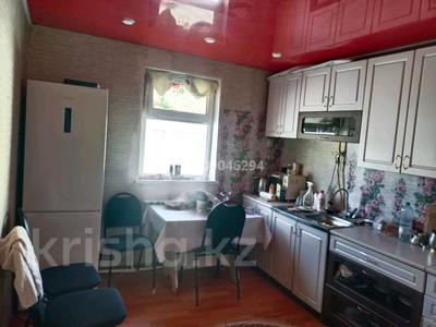 Отдельный дом · 3 комнаты · 80 м² · 5 сот., Атамекен 142 за 12 млн ₸ в Уральске