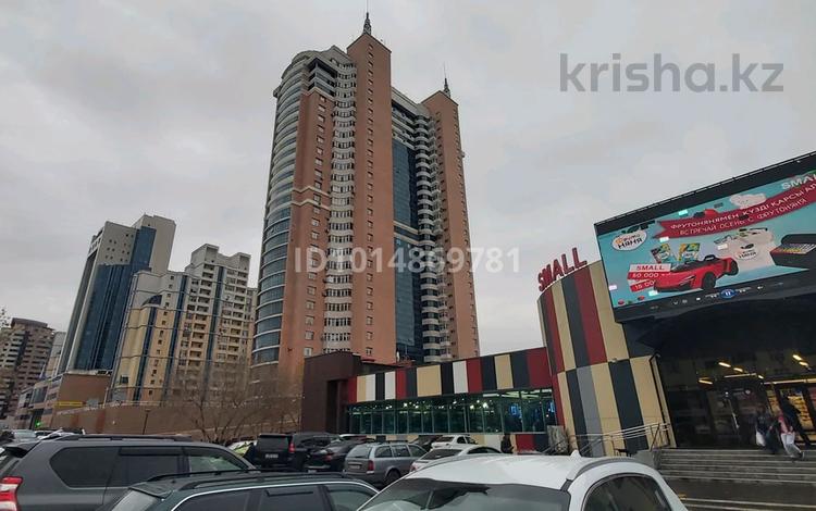 2-комнатная квартира · 103 м² · 2/30 этаж, Габдуллина 17 за 60 млн ₸ в Астане, р-н Байконур — фото 2