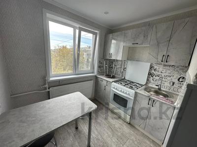 2-бөлмелі пәтер · 43 м² · 5/5 қабат, Абая, бағасы: ~ 16 млн ₸ в Петропавловске