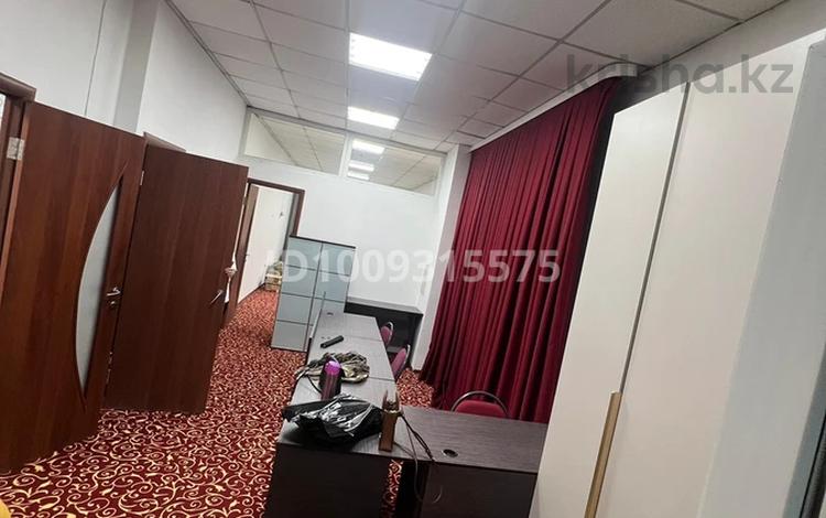 2-комнатная квартира · 62 м² · 1/8 этаж, Сембинова 9 — Сембинова кенесары за 350 000 ₸ в Астане, Сарыарка р-н — фото 11