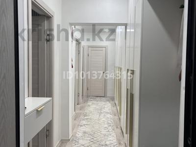 3-бөлмелі пәтер · 70 м² · 7/9 қабат, мкр Северо-Восток, Айталиева — 31 мектептің қасында орналасқан, жанында қалалық полиция басқармасы бар, бағасы: 220 000 ₸ в Уральске