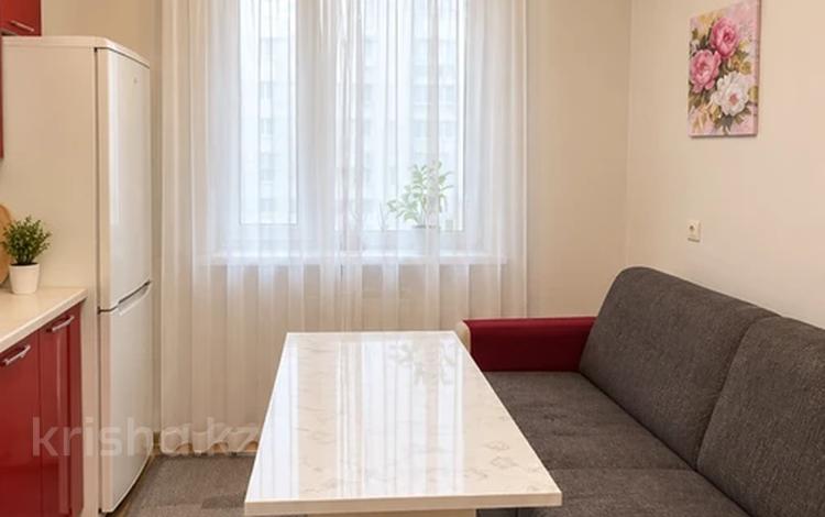 1-бөлмелі пәтер · 40 м² · 5/9 қабат, Молдагалиев 4, бағасы: 22 млн ₸ в Астане, Нура р-н — фото 2