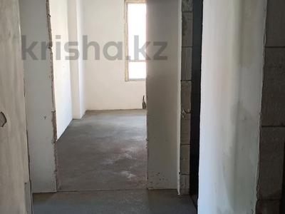 3-комнатная квартира · 85 м² · 4/8 этаж, Нажимеденова за ~ 31.2 млн 〒 в Астане, Сарайшык р-н