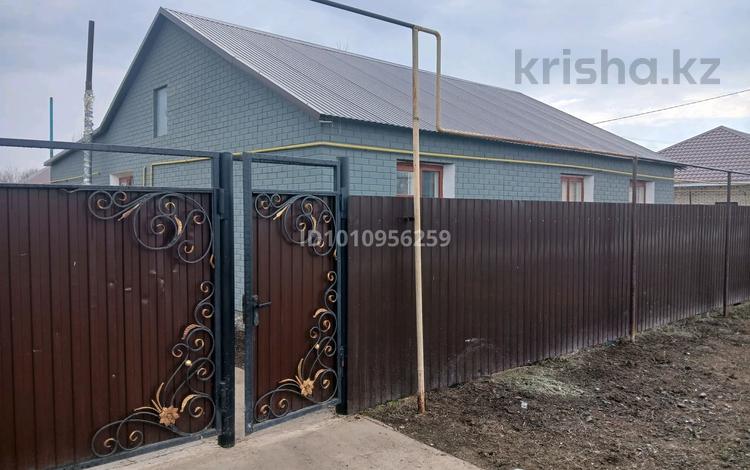 Жеке үй · 4 бөлме · 120 м² · 9.5 сот., мкр Жулдыз — ул алмалы, бағасы: 52 млн ₸ в Уральске — фото 2