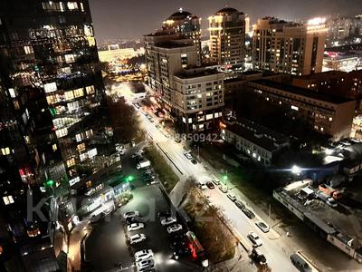 4-комнатная квартира · 163 м² · 17/25 этаж, Аль-Фараби 7 — Назарбаева за 165 млн ₸ в Алматы, Бостандыкский р-н