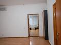 4-комнатная квартира · 165 м² · 2/13 этаж, Достык 14/1 — ОЧЕНЬ СРОЧНАЯ ПРОДАЖА ПО ГОРЯЧИЙ ЦЕНЕ!!! за ~ 69 млн ₸ в Астане, Есильский р-н — фото 18