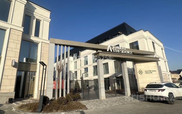 3-комнатная квартира · 108 м² · 2/4 этаж, 193 квартал участок 1690/2 за ~ 70 млн 〒 в Шымкенте, Енбекшинский р-н — фото 2