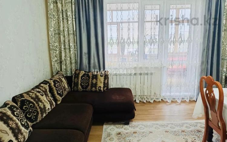 3-комнатная квартира · 64 м² · 5/5 этаж, Майкудук, Мкр Восток-3 17 за 24 млн ₸ в Караганде, Алихана Бокейханова р-н — фото 2