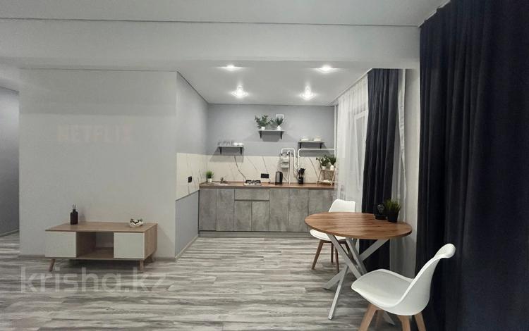 1-бөлмелі пәтер · 35 м² · 3 қабат, Интернациональная, бағасы: 24 000 ₸ в Петропавловске — фото 2