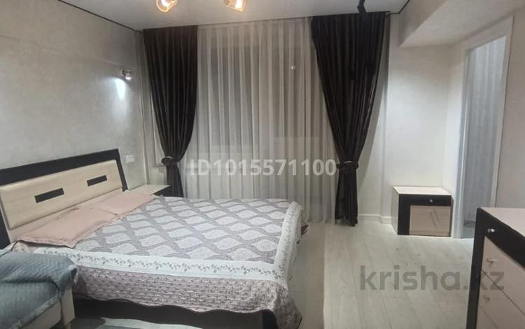 1-бөлмелі пәтер · 33 м² · 3/5 қабат, проспект Абая, бағасы: 300 000 ₸ в Алматы, Бостандыкский р-н — фото 3