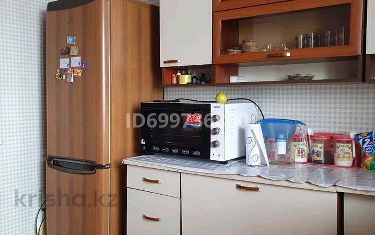 3-комнатная квартира · 59.8 м² · 1 этаж, Энергетиков 50 за 10 млн ₸ в  — фото 2