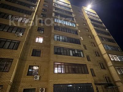 3-комнатная квартира · 59.8 м² · 8/10 этаж, Жамакаева за 42 млн 〒 в Семее