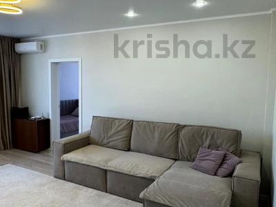 3-комнатная квартира · 82.3 м² · 7/10 этаж, Казыбек Би 1б за 43.5 млн 〒 в Усть-Каменогорске