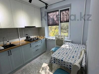 1-комнатная квартира · 31 м² · 4/5 этаж, мкр Самал 19 — Дом между школами 39 и 45 за 120 000 ₸ в Таразе