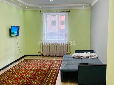 2-комнатная квартира · 60 м² · 1/9 этаж, Щорса 12/2 за 15 000 ₸ в Астане, Сарыарка р-н