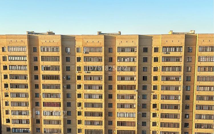 3-комнатная квартира · 91 м² · 10/10 этаж, Жамакаева 130 — Рынок за 55 млн 〒 в Семее — фото 2