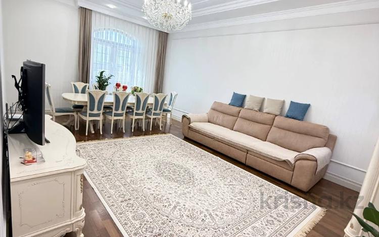 4-комнатная квартира · 141 м² · 8/9 этаж, Ивана Панфилова — Премиум класс, потолки 3.3м за 125 млн ₸ в Астане, Сарайшык р-н — фото 82
