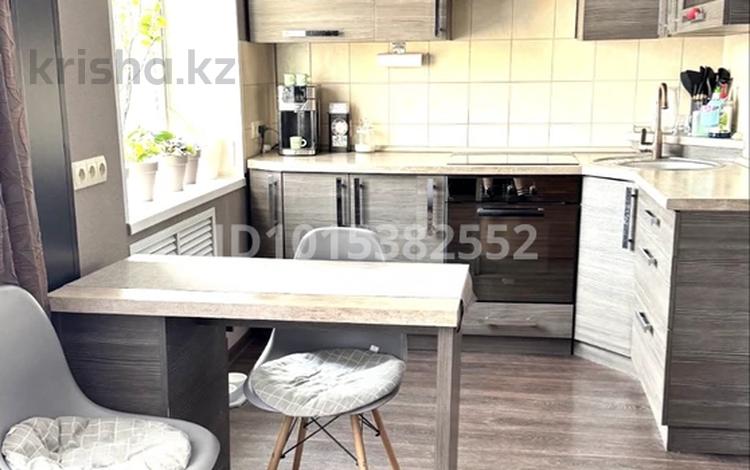 3-комнатная квартира · 60 м² · 4/5 этаж, Назарбаева 35/2 за 21.5 млн ₸ в Усть-Каменогорске — фото 2