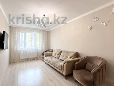 3-комнатная квартира · 72 м² · 10/12 этаж, Казыбек би 11/1 — Роза Баглановой / Толе Би за 40.9 млн 〒 в Астане, Нура р-н
