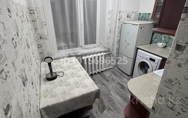 1-комнатная квартира · 32 м² · 3/5 этаж, Бауыржан Момышұлы 15 за 7.3 млн ₸ в Аксу — фото 2