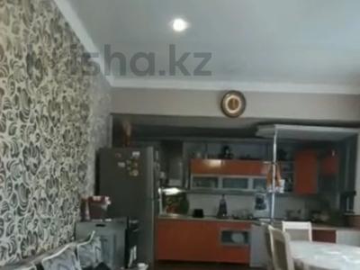 Отдельный дом · 4 комнаты · 120 м² · 5 сот., Кокчетавская 2 — Два коттеджа на одной территории за 85 млн ₸ в Павлодаре