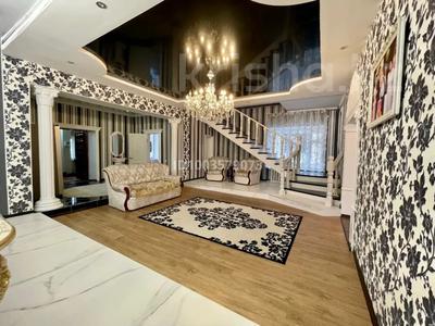Отдельный дом · 5 комнат · 219.6 м² · 10.86 сот., 4-й микрорайон, 4 мкр 34 — КСК за 99 млн 〒 в Костанае