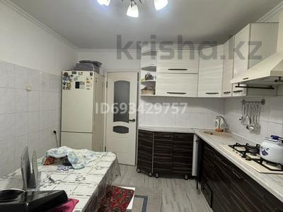 4-бөлмелі пәтер, 84 м², 1/5 қабат, мкр Таугуль-2 21, бағасы: 49 млн 〒 в Алматы, Ауэзовский р-н