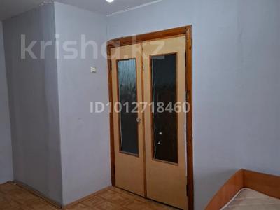 1-бөлмелі пәтер · 32 м² · 2/5 қабат, Есенберлина 23, бағасы: 11.5 млн ₸ в Астане, Сарыарка р-н