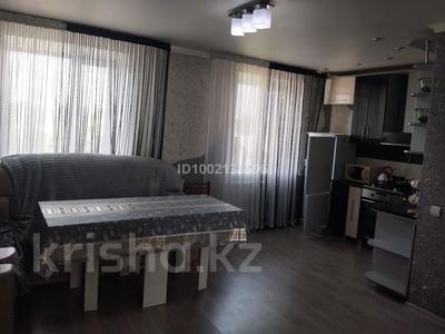 2-комнатная квартира · 70 м², Мерей 13 за 20 000 ₸ в Бурабае