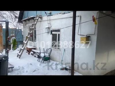Отдельный дом · 4 комнаты · 90 м² · 2 сот., Крылова — Сахалинская за 28 млн ₸ в Алматы, Жетысуский р-н