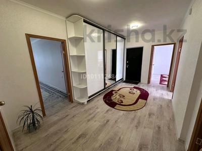 3-комнатная квартира · 83.5 м² · 7/9 этаж, Самал 99/1 — Возле спорт комплекс Жаик Арена за 30.5 млн ₸ в Уральске