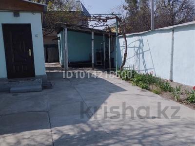 Жеке үй · 4 бөлме · 70 м² · 5 жүзд., 11-шағынаудан, Менделеев 64Б 1, бағасы: 25 млн ₸ в Шымкенте, Енбекшинский р-н