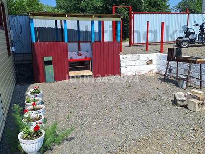 Жеке үй · 3 бөлме · 100 м², Набережная 45, бағасы: 30 000 ₸ в Бурабае