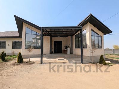 Отдельный дом · 9 комнат · 592.8 м² · 16.1 сот., Кали Надырова 93/7 за 235 млн ₸ в Алматы, Наурызбайский р-н