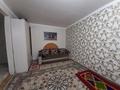 1-бөлмелі пәтер · 45 м² · 1/5 қабат, Бауыржан Момышұлы 22, бағасы: 100 000 〒 в Жезказгане — фото 2