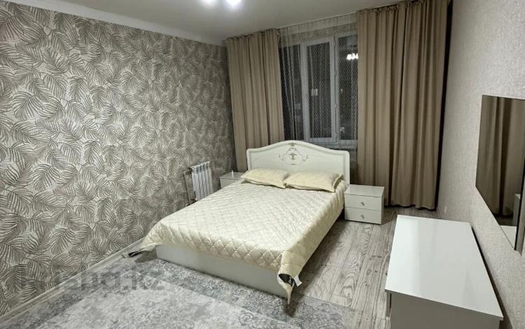 2-комнатная квартира, 55 м², 6/9 этаж помесячно, Бирлик за 200 000 〒 в Талдыкоргане, мкр Бирлик — фото 8