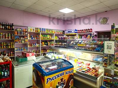 Коммерциялық жылжымайтын мүлік в Карагандинской обл.: Дүкендер мен бутиктер · 73 м², бағасы: 14.5 млн 〒 Дүкендер мен бутиктер · 73 м², бағасы: 14.5 млн 〒 в Караганде, Алихана Бокейханова р-н