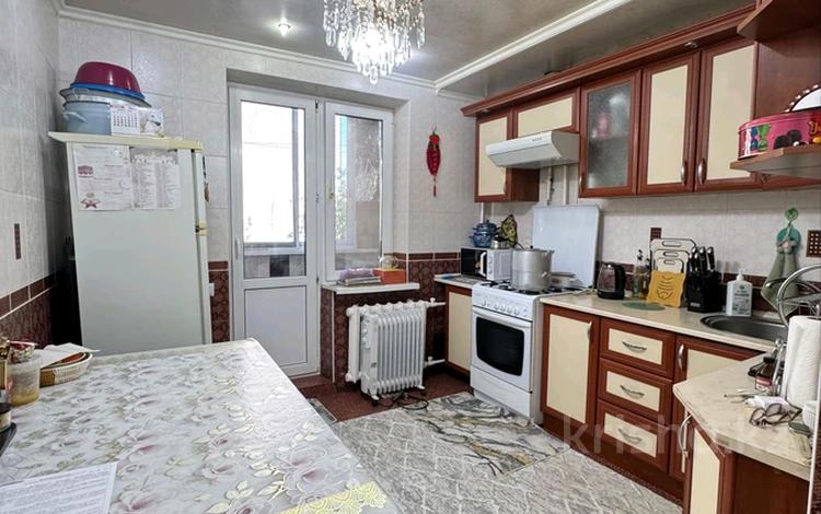 2-комнатная квартира · 54.1 м² · 2/5 этаж, мкр 11, Шайкенова за 19 млн ₸ в Актобе — фото 2