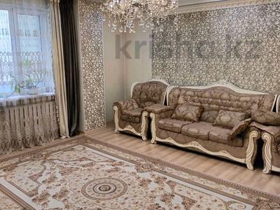 3-комнатная квартира · 97.7 м² · 3/10 этаж, мкр Аксай-1А за 52 млн ₸ в Алматы, Ауэзовский р-н