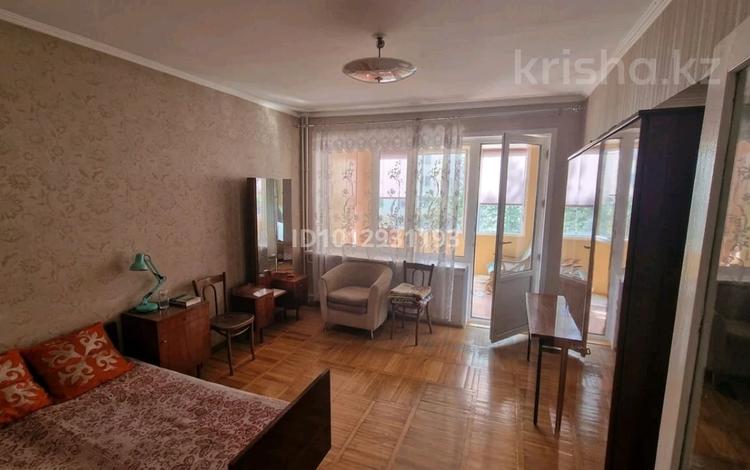 3-бөлмелі пәтер · 72.7 м² · 4/5 қабат, Жандосова 184А, бағасы: 46 млн ₸ в Алматы, Ауэзовский р-н — фото 2