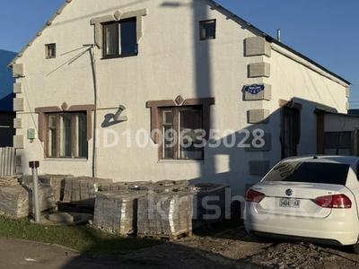 Отдельный дом · 4 комнаты · 160 м² · 4.8 сот., мкр. Зачаганск пгт, Акын сара 6 — Мкр.Сарытау за 23 млн ₸ в Уральске