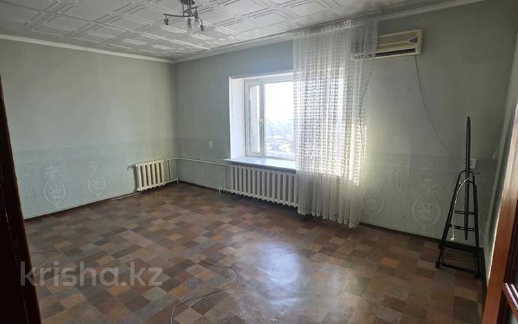 4-бөлмелі пәтер · 110 м² · 6/6 қабат, Гарышкерлер 15а, бағасы: 150 000 〒 в Жезказгане — фото 4