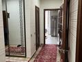 3-бөлмелі пәтер · 111.2 м² · 2/5 қабат, мкр. Алтын орда, Тауелсиздик 1 — Молдагулова, бағасы: 58 млн ₸ в Актобе — фото 2