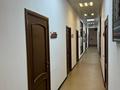 Еркін, кеңселер, медорталықтар мен дәріханалар, конференц-залдар, кабинеттер және жұмыс орындары, студиялар · 36 м², бағасы: 500 000 ₸ в Атырау — фото 10