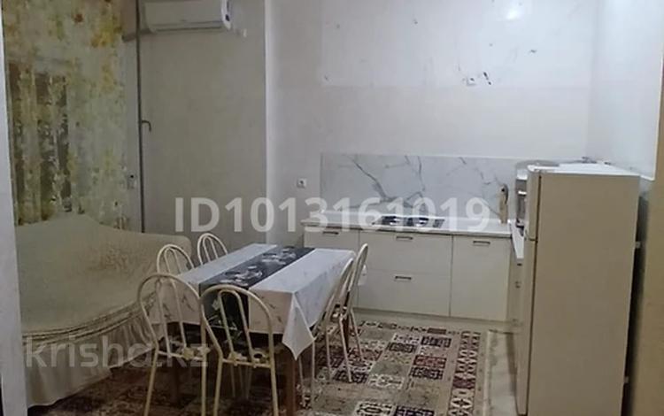 1-бөлмелі пәтер · 50 м² · 12/25 қабат, 16-й мкр , 16-ш/а. 64 — ТҮК “ Шерқала”, бағасы: 150 000 ₸ в Актау — фото 2